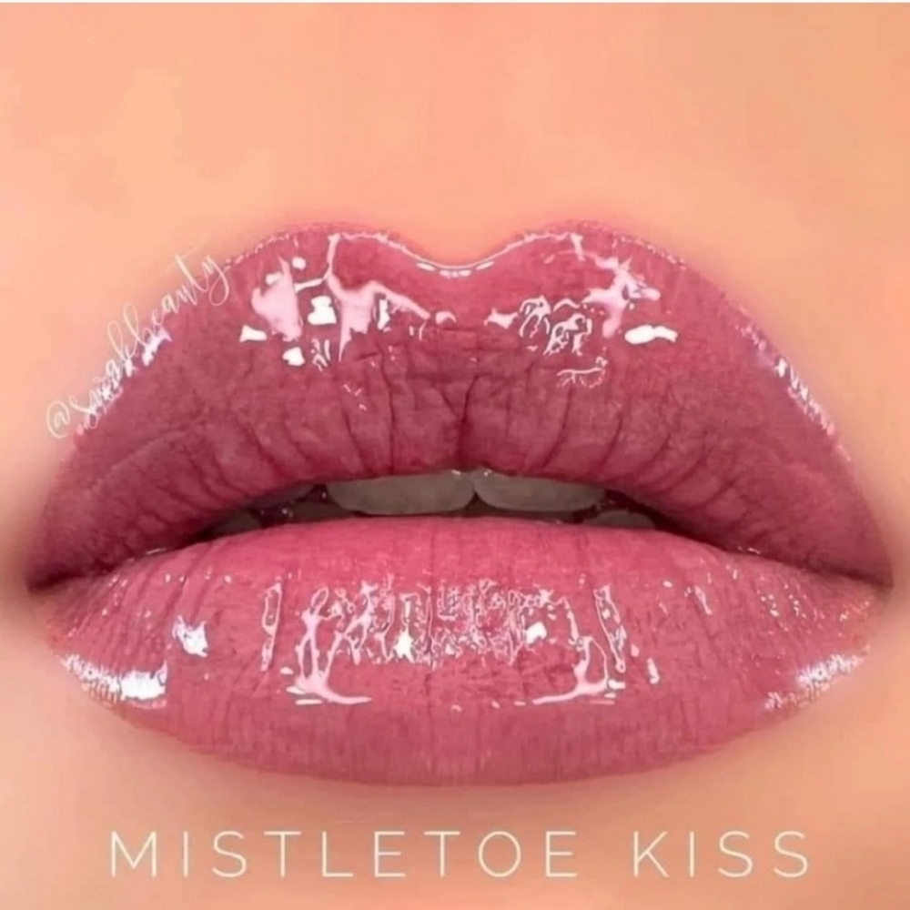 MISTLETOE KISS Mini LipSense